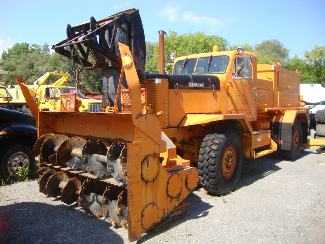 1981-oshkosh-w-700r-15-snow-blower #330078