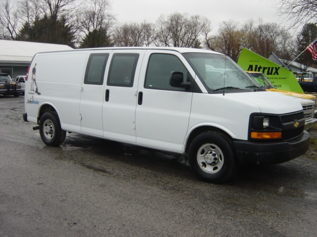 2008-chevrolet-express-2500-cargo-van #382267
