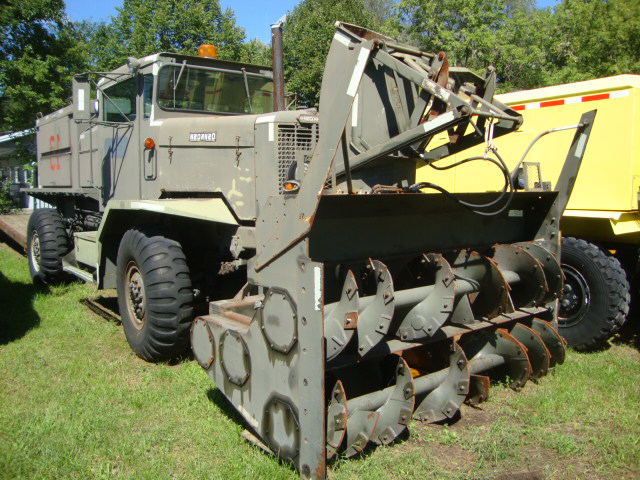 1989-oshkosh-w-700-15r-snow-equipment #692341