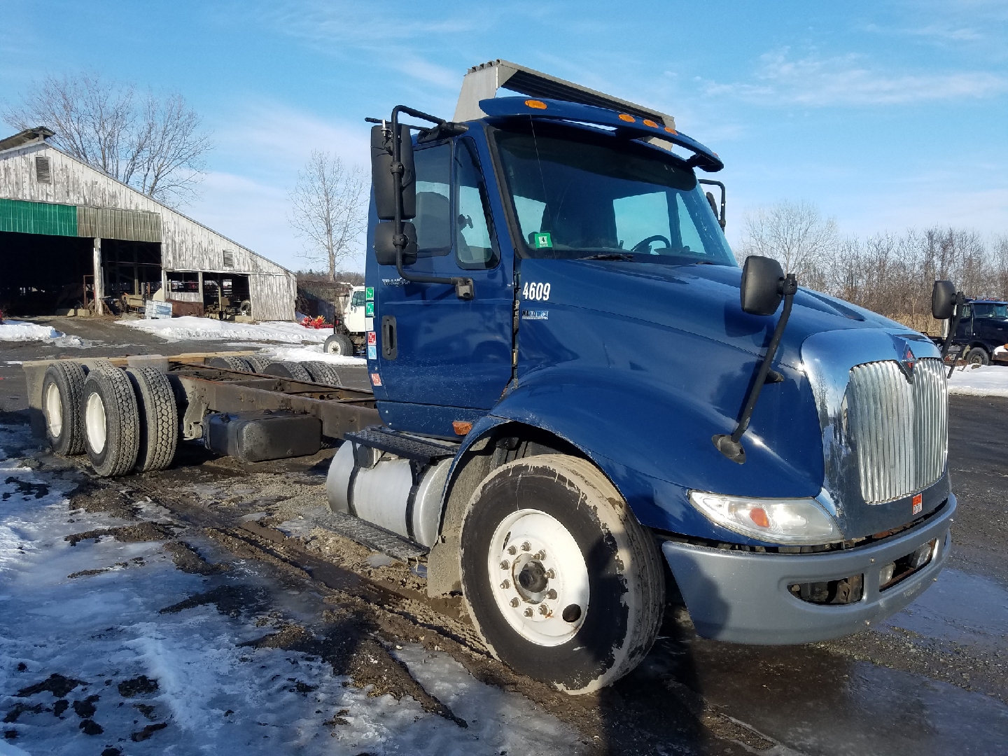 2013 INTERNATIONAL 8600 CAB CHASSIS TRUCK #622056